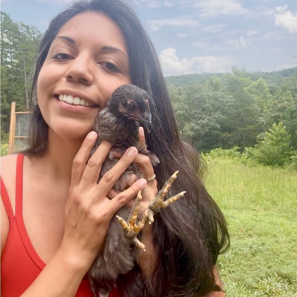 Meet your Posher, Yessenia